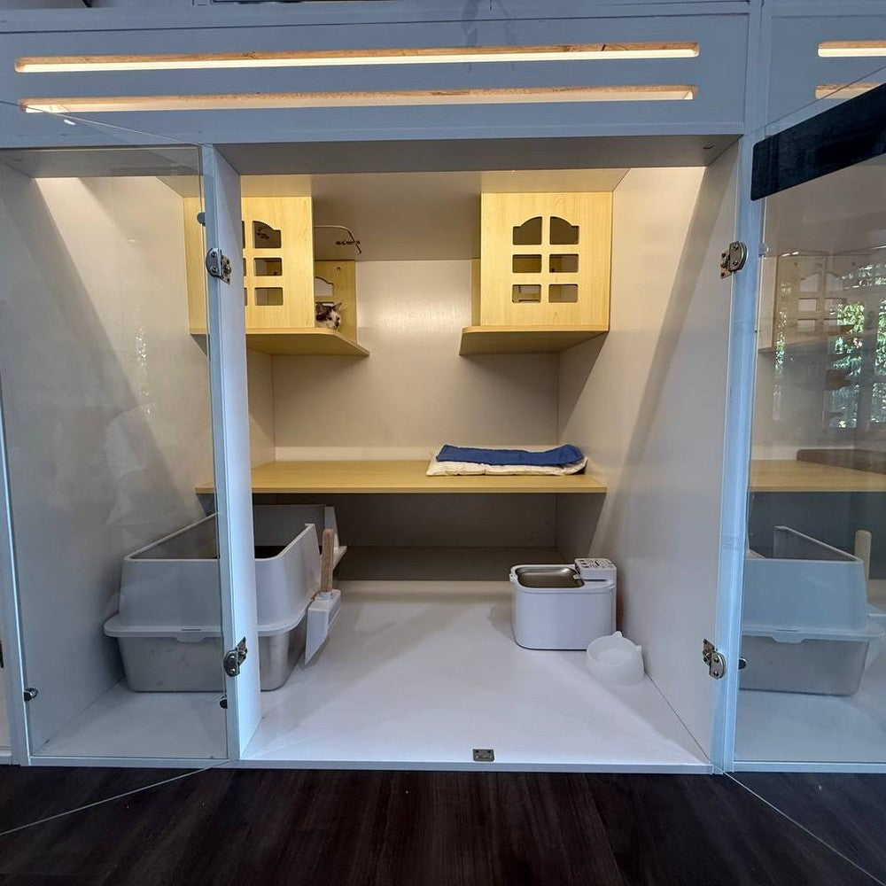 A Kuro Cat Hotel suite